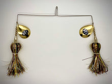 Load image into Gallery viewer, The HORSESHOE BUCKTAIL